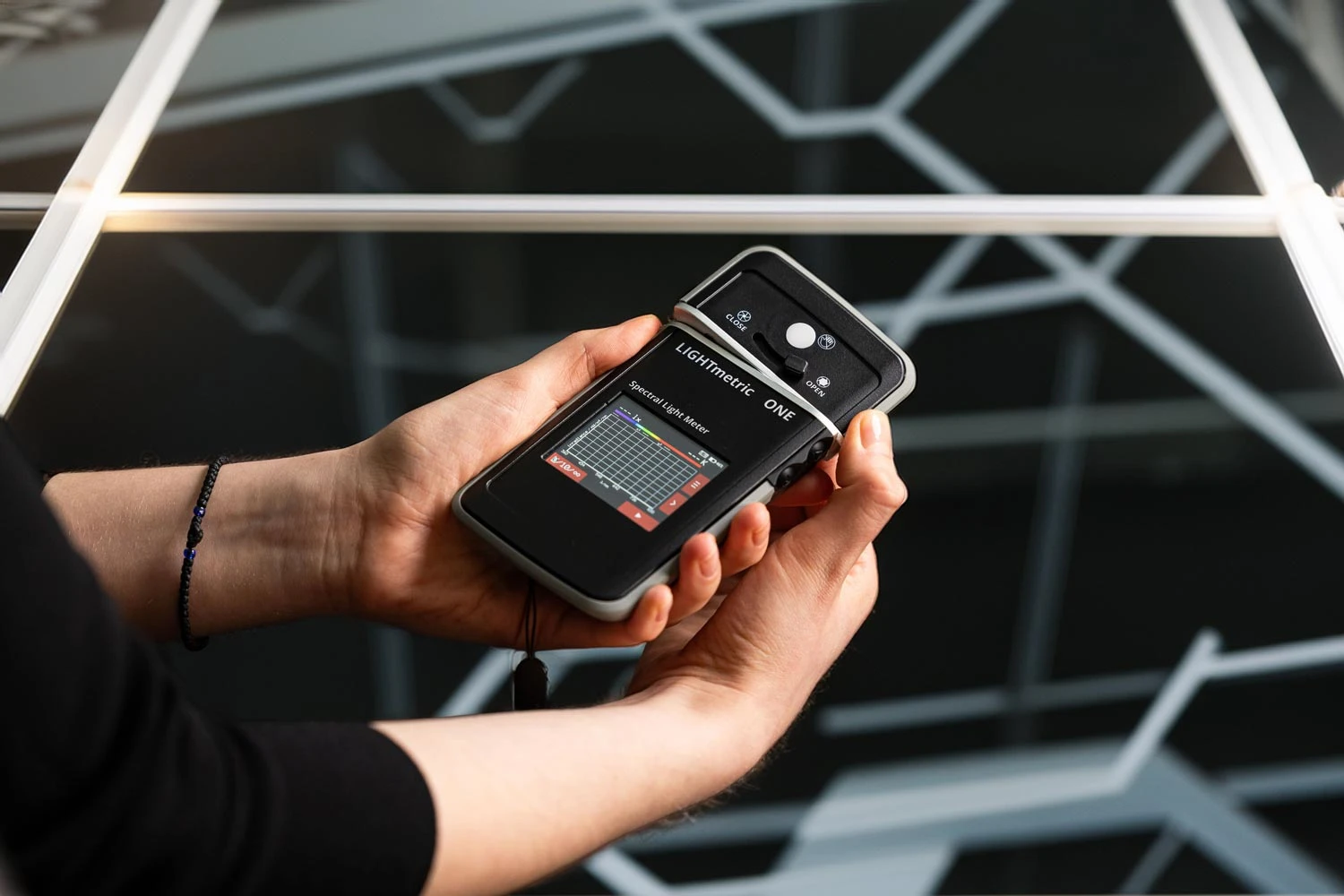 Lichtdesigner bei der Arbeit mit LIGHTmetric